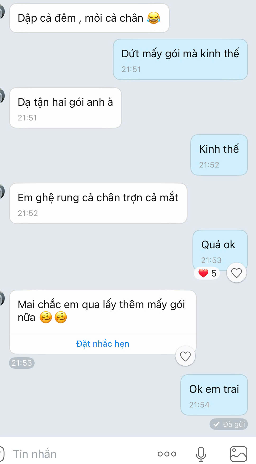 Khách hàng phản hồi qua tin nhắn sau khi dùng sản phẩm